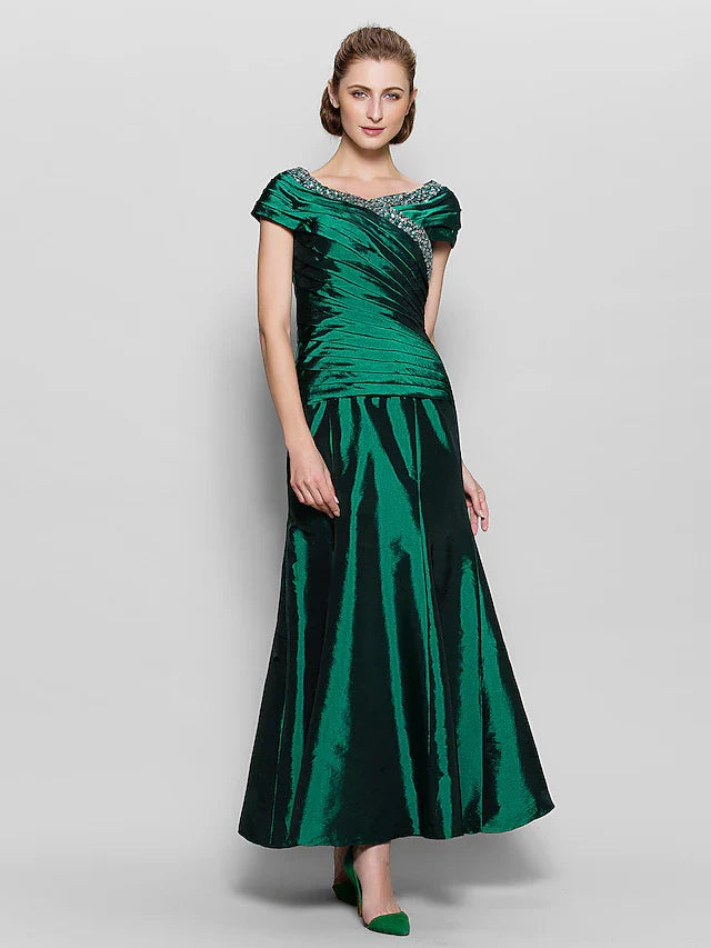 Wholesale A-Line Mother of the Bride Dress Vintage Inspired V Neck Ankle Length Taffeta Short Sleeve with Beading Side Draping