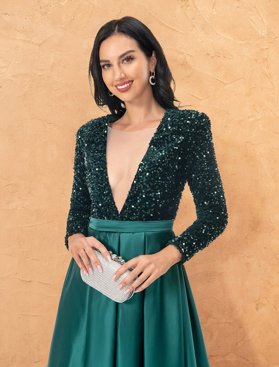 Wholesale Ball Gown Cocktail Dresses Sparkle & Shine Dress Wedding Party Floor Length Long Sleeve V Neck Sequined with Sequin