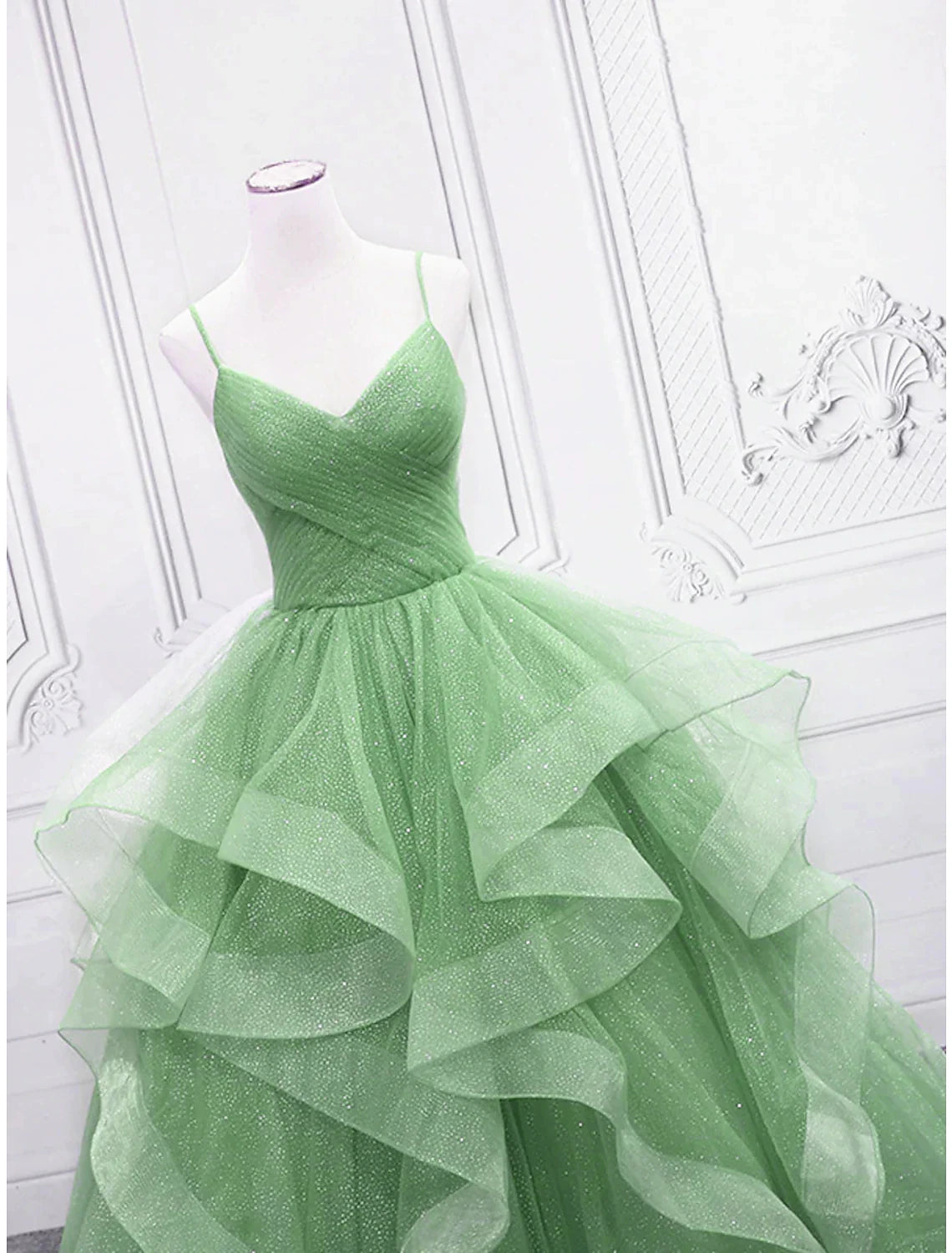Wholesale Ball Gown Prom Dresses Glittering Dress Formal Prom Floor Length Sleeveless V Neck Tulle with Glitter Ruffles