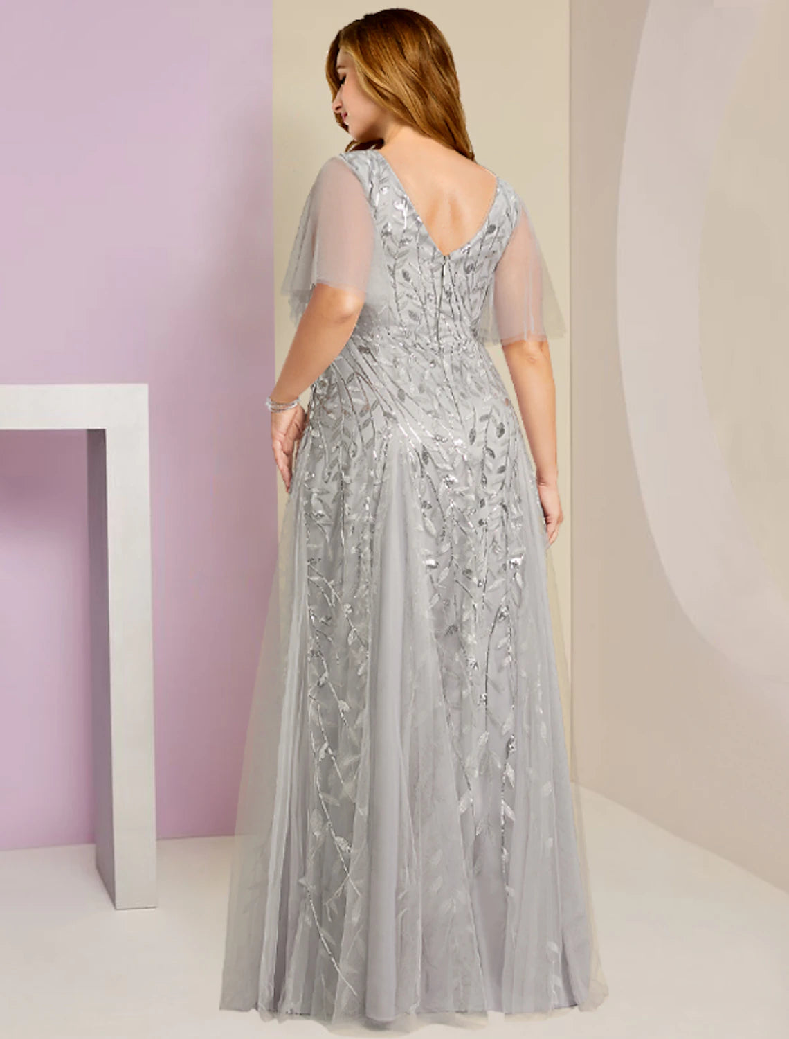 Wholesale  Mother of the Bride Dresses Plus Size Curve Hide Belly Party Sparkle & Shine V Neck Floor Length Lace Tulle Short Sleeve with Pleats Sequin