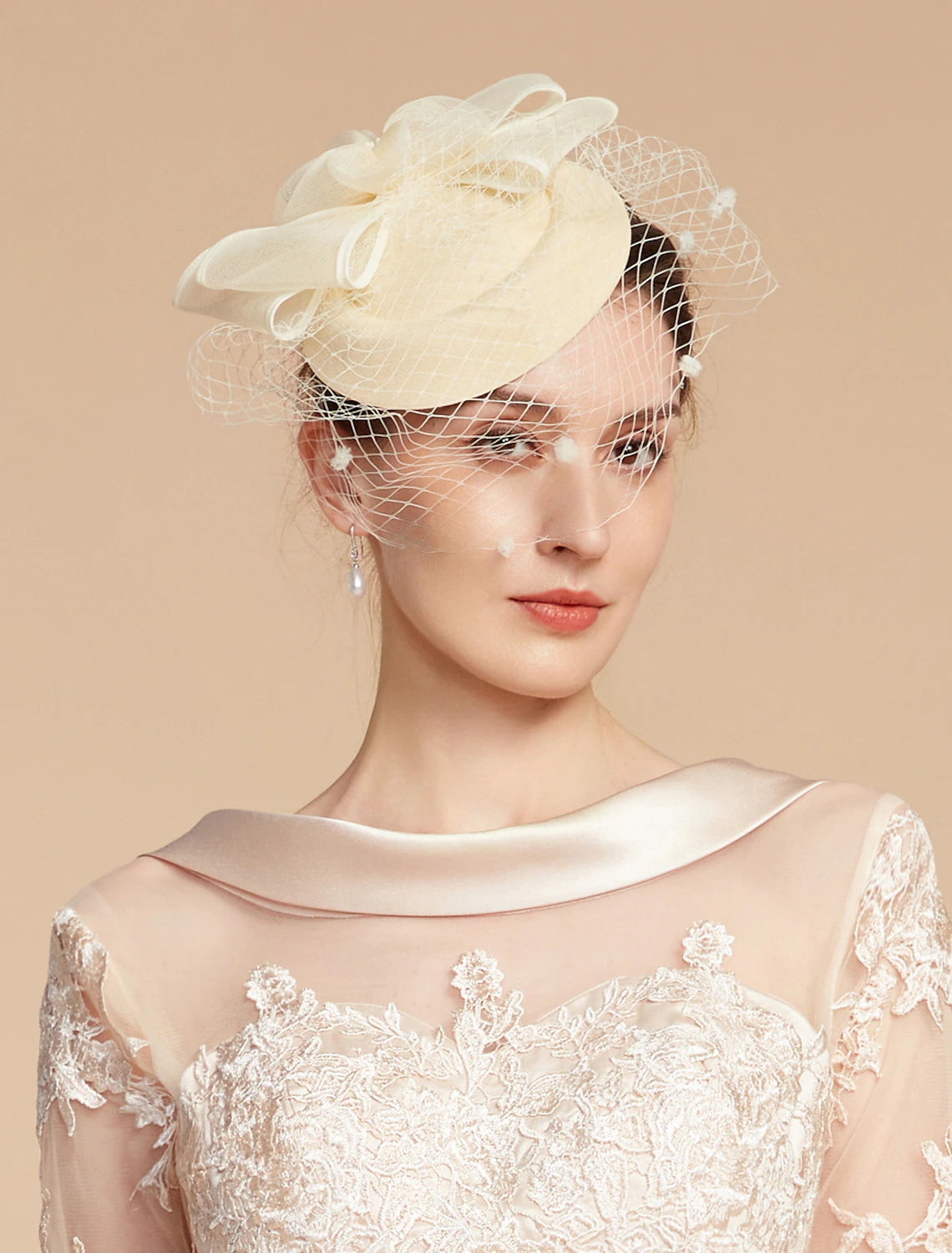 Wholesale Feathers / Net Fascinators / Hats / Headpiece with Feather / Cap / Flower 1 PC Wedding / Horse Race / Ladies Day Headpiece