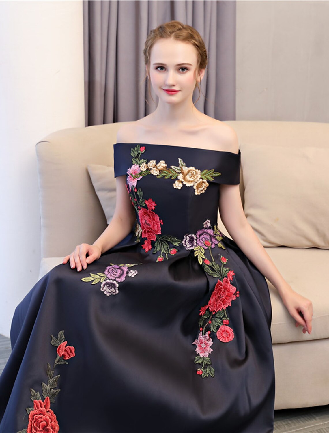 Wholesale A-Line Floral Dress Wedding Guest Formal Evening Floor Length Sleeveless Off Shoulder Satin with Embroidery Appliques