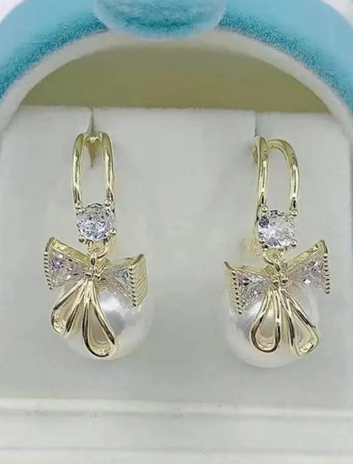 Wholesale Women's Pearl Drop Earrings Fine Jewelry Classic Precious Stylish Simple Earrings Jewelry Gold For Wedding Party 1 Pair