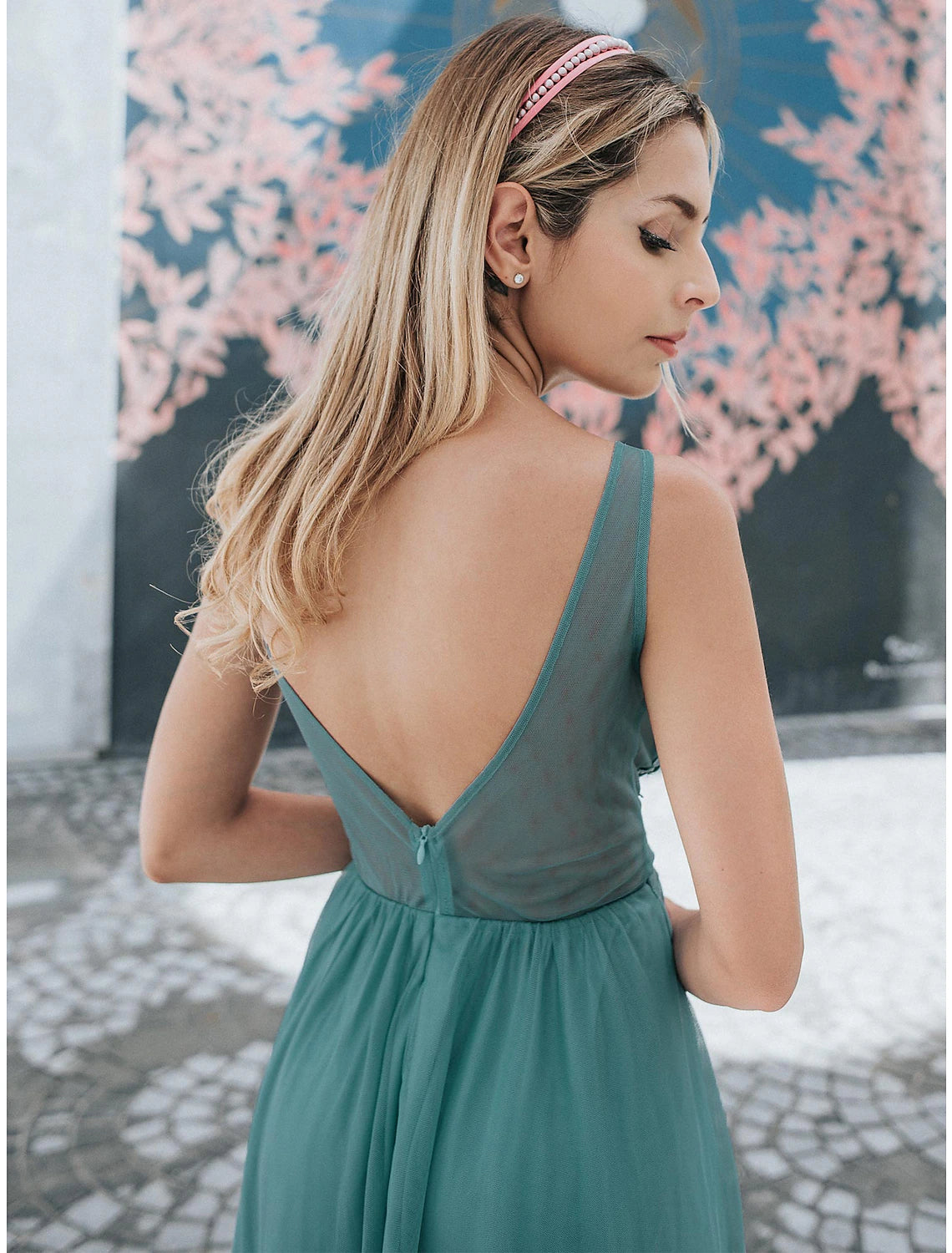 Wholesale  A-Line Empire Holiday Prom Dress V Neck V Back Sleeveless Floor Length Chiffon with Appliques