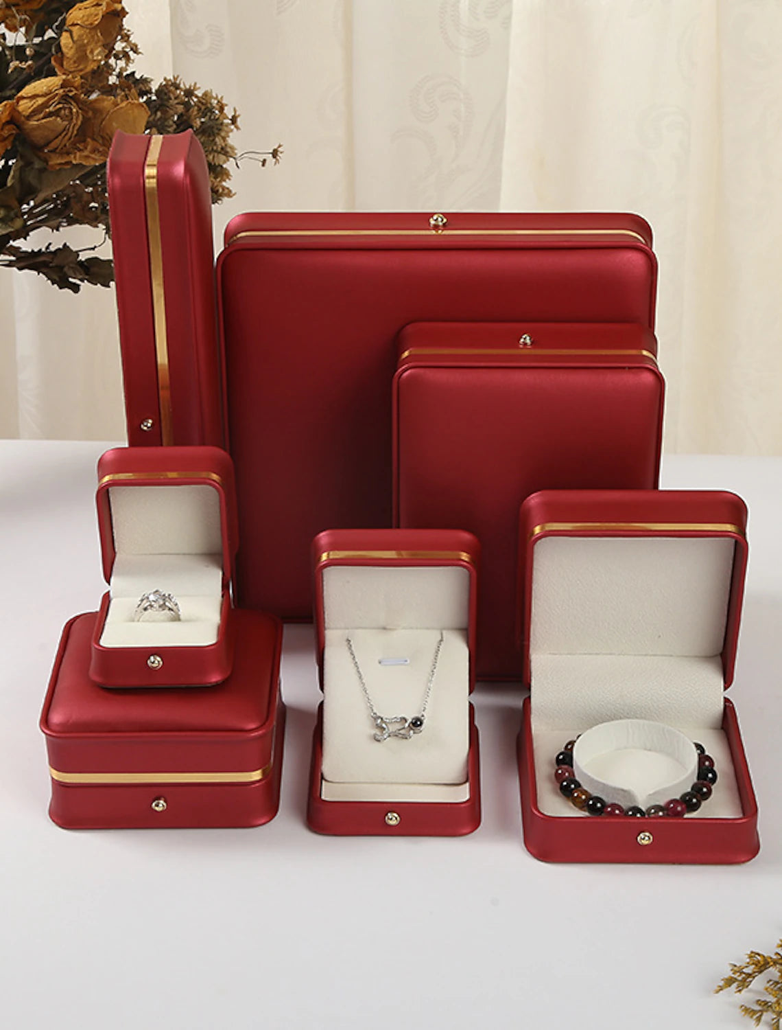 Wholesale Premium Gold Edge Jewelry Box Jewelry Box Gift Box Ring Pendant Bracelet Necklace Pearl Box