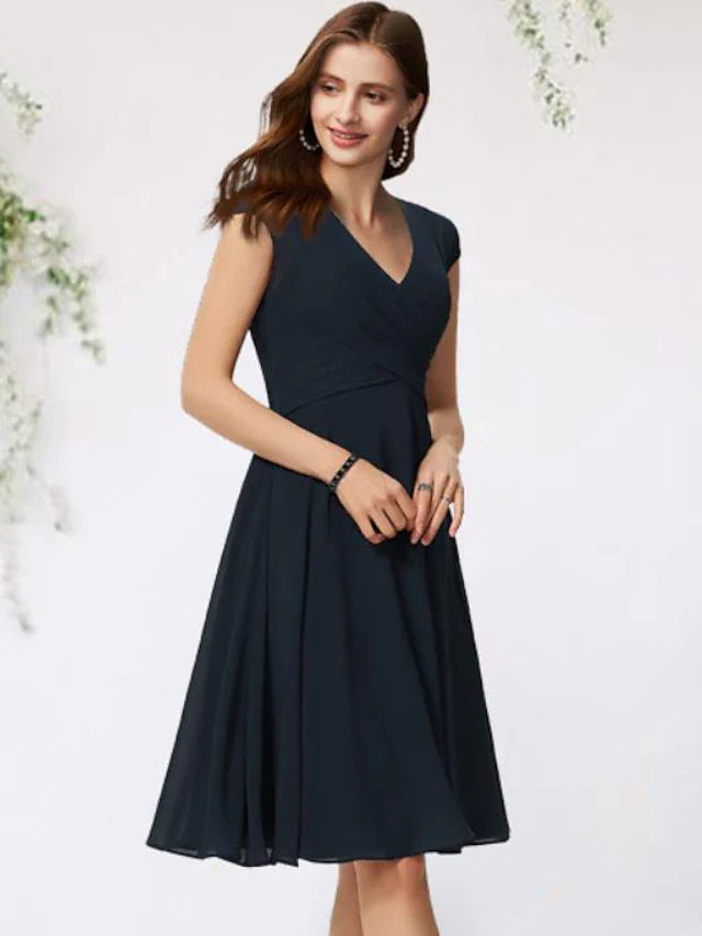 Wholesale A-Line Mother of the Bride Dress Elegant V Neck Knee Length Chiffon Cap Sleeve with Pleats Side-Draped Solid Color