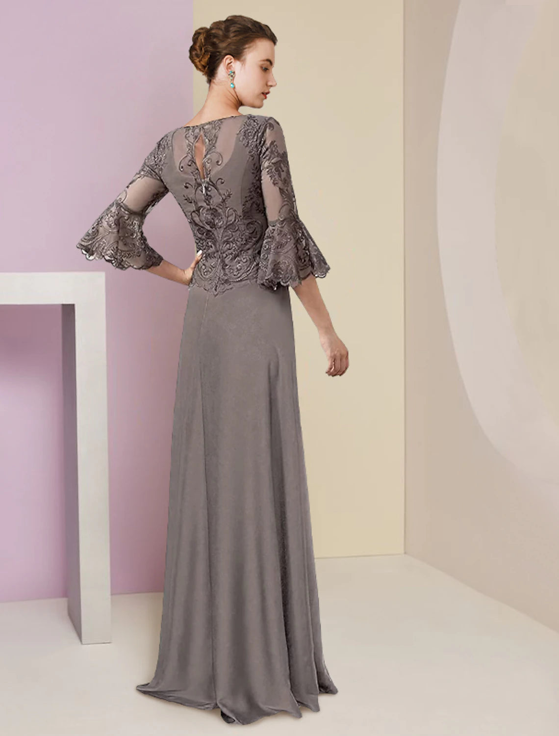 Wholesale  A-Line Mother of the Bride Dress Formal Elegant V Neck Sweep / Brush Train Lace Stretch Chiffon 3/4 Length Sleeve with Beading Appliques
