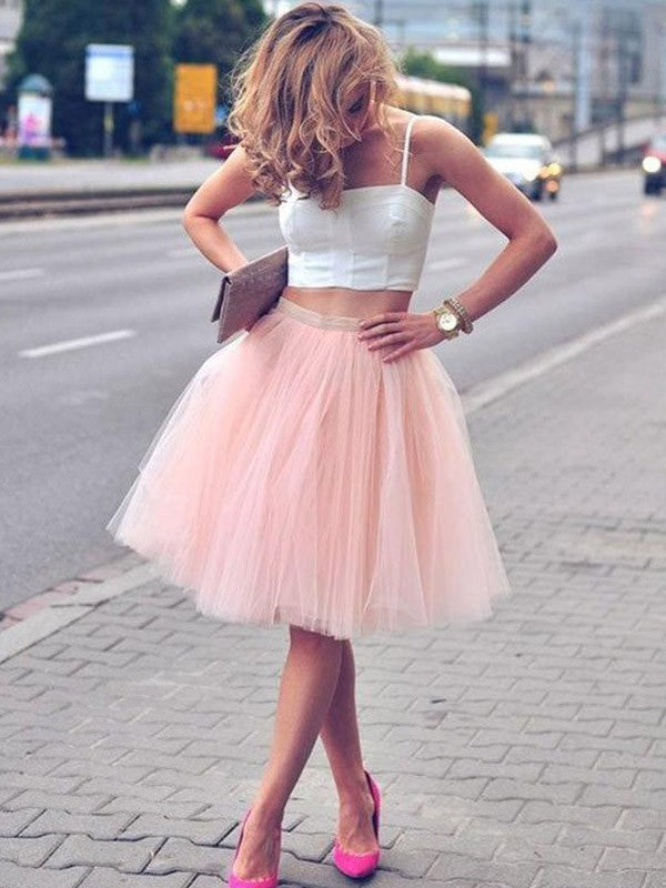 Wholesale A-Line/Princess Tulle Sleeveless Pleats Spaghetti Straps Knee-Length Two Piece Dresses