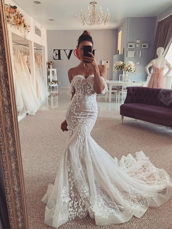Wholesale Trumpet/Mermaid Tulle Applique Sleeveless Off-the-Shoulder Sweep/Brush Train Wedding Dresses