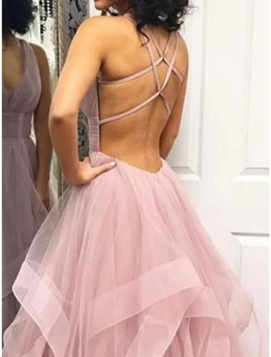 Wholesale Ball Gown Prom Dresses Tiered Plisse Dress Wedding Guest Quinceanera Floor Length Sleeveless V Neck Organza Backless with Criss Cross Ruffles