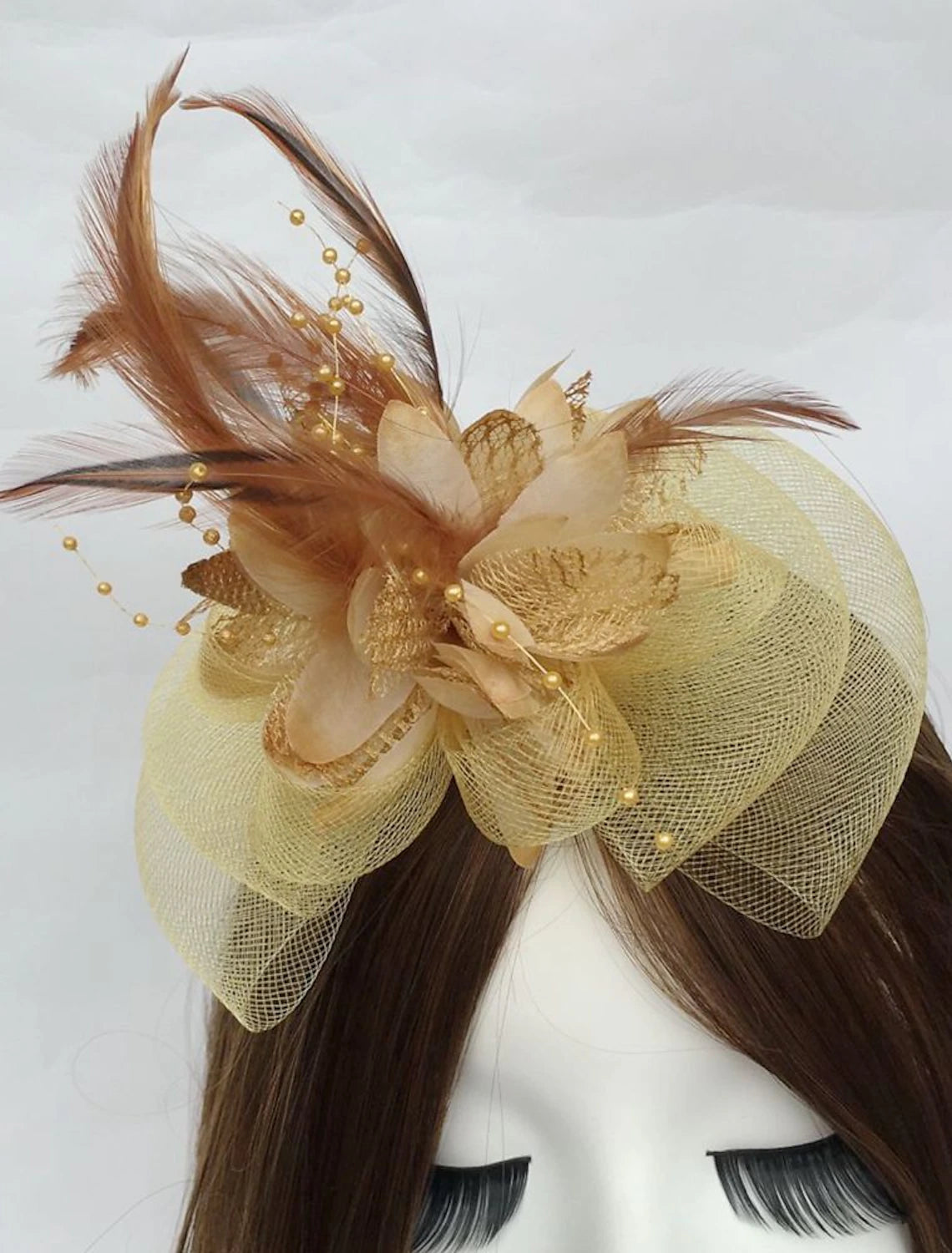 Wholesale Feather / Net Fascinators Kentucky Derby Hat / Flowers with 1 Piece Wedding / Party / Evening / Horse Race Headpiece