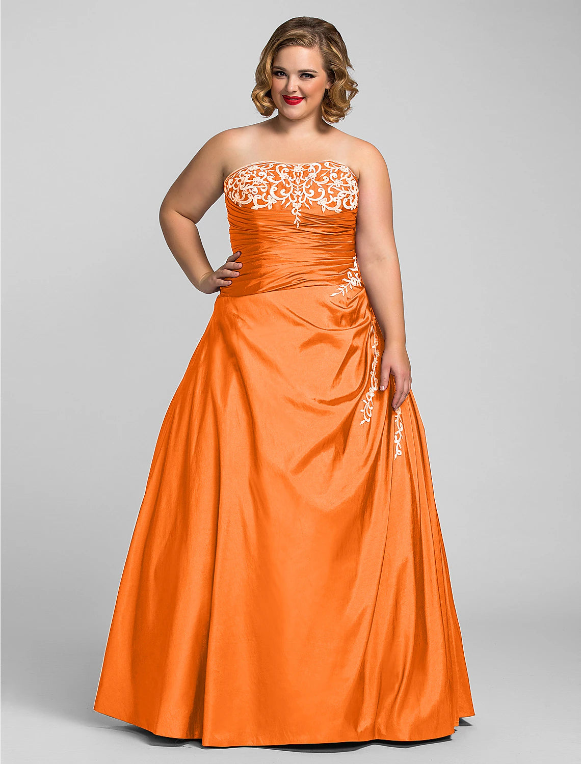 Wholesale Ball Gown Plus Size Prom Formal Evening Dress Strapless Sleeveless Floor Length Taffeta with Beading Appliques