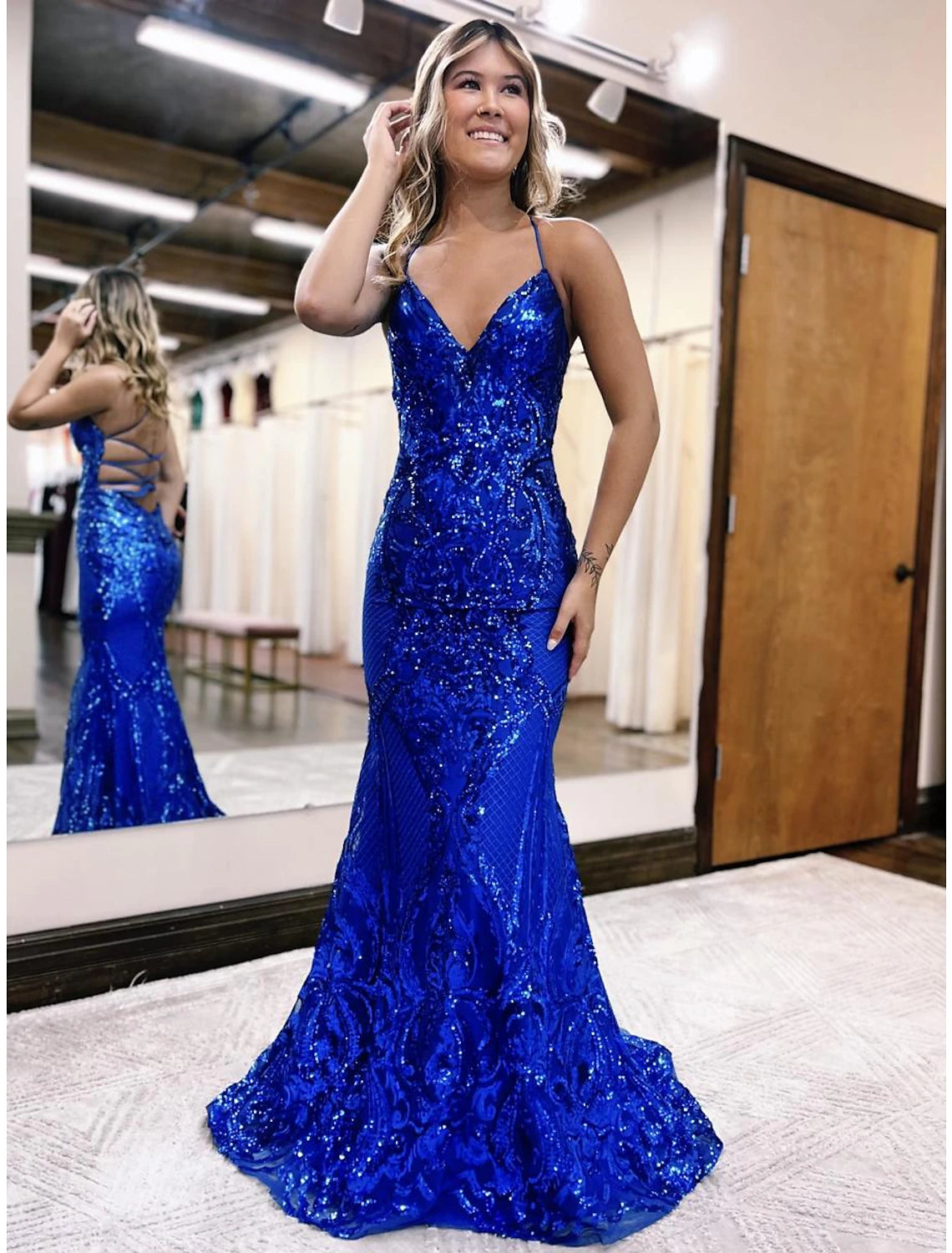 Wholesale  Mermaid / Trumpet Prom Dresses Sparkle & Shine Dress Formal Wedding Party Sweep / Brush Train Sleeveless V Neck Sequined Backless with Glitter Sequin