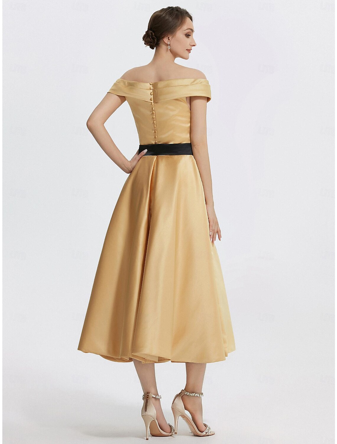 Wholesale A-Line Cocktail Dresses Elegant Dress Formal Prom Tea Length Sleeveless Off Shoulder Satin with Appliques