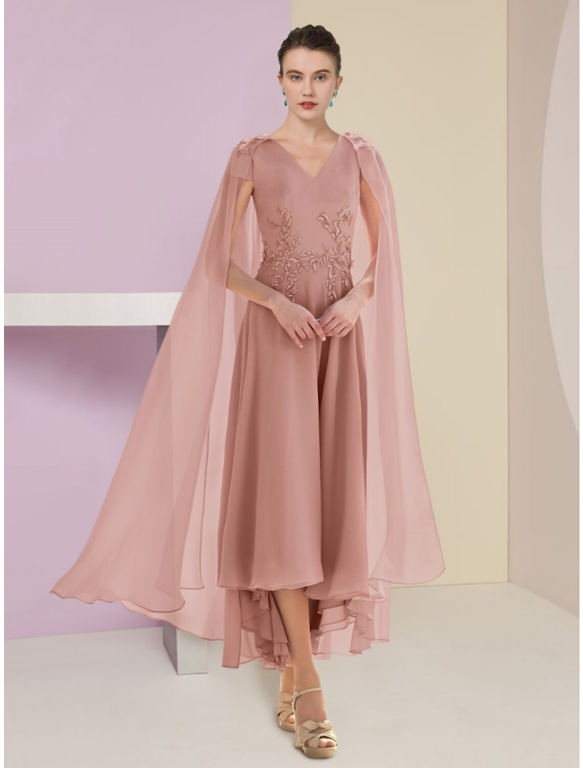 Wholesale A-Line Mother of the Bride Dress Wedding Guest Elegant V Neck Asymmetrical Ankle Length Chiffon Lace Short Sleeve with Ruching Solid Color