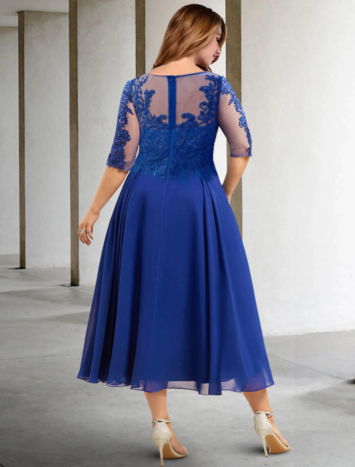 Wholesale A-Line Plus Size Curve Mother of the Bride Dresses Elegant Dress Formal Wedding Guest Tea Length Half Sleeve Jewel Neck Chiffon with Pleats Sequin Appliques