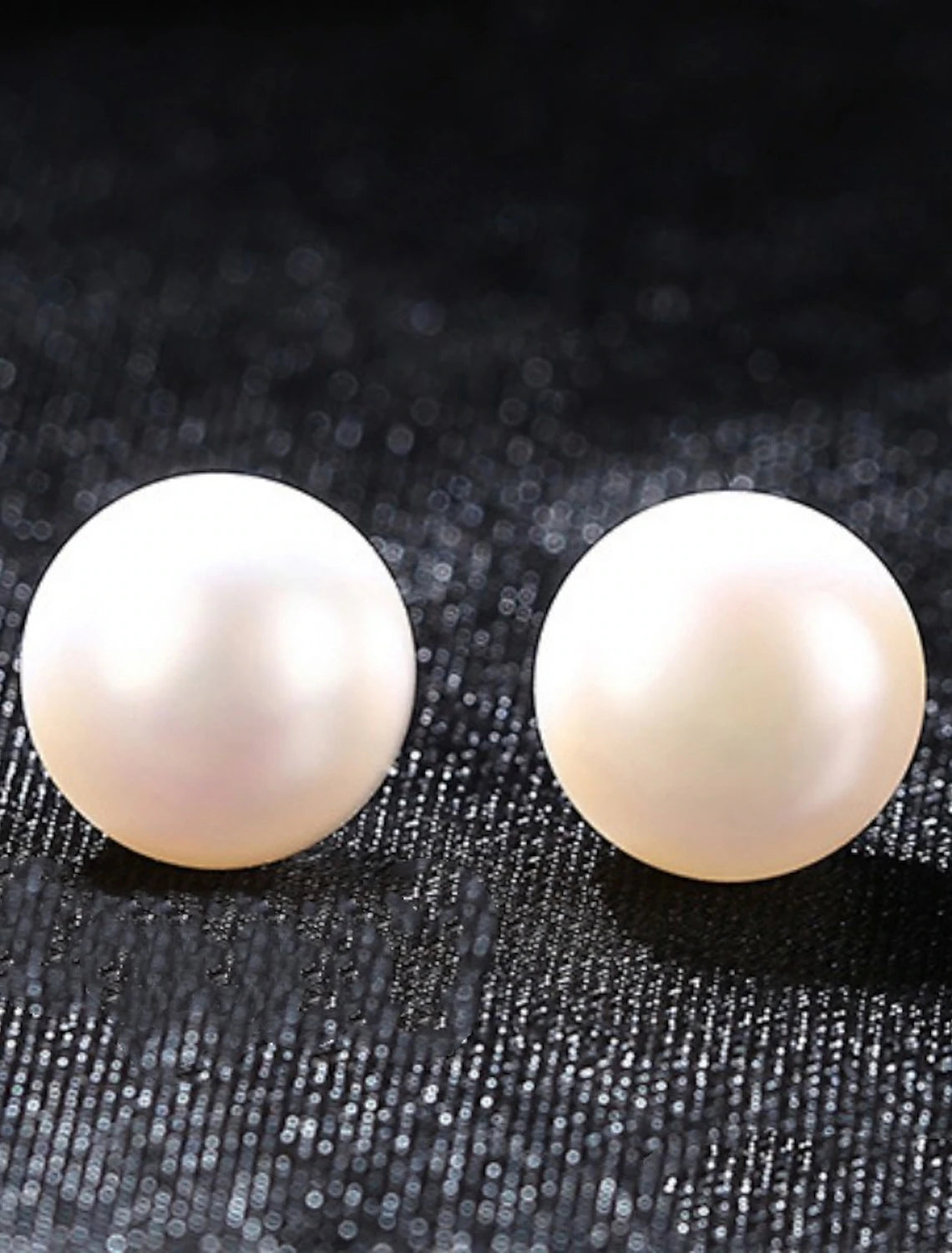 Wholesale Women's White Freshwater Pearl Stud Earrings Fine Jewelry Classic Precious Stylish Simple S925 Sterling Silver Earrings Jewelry White For Wedding Engagement 1 Pair