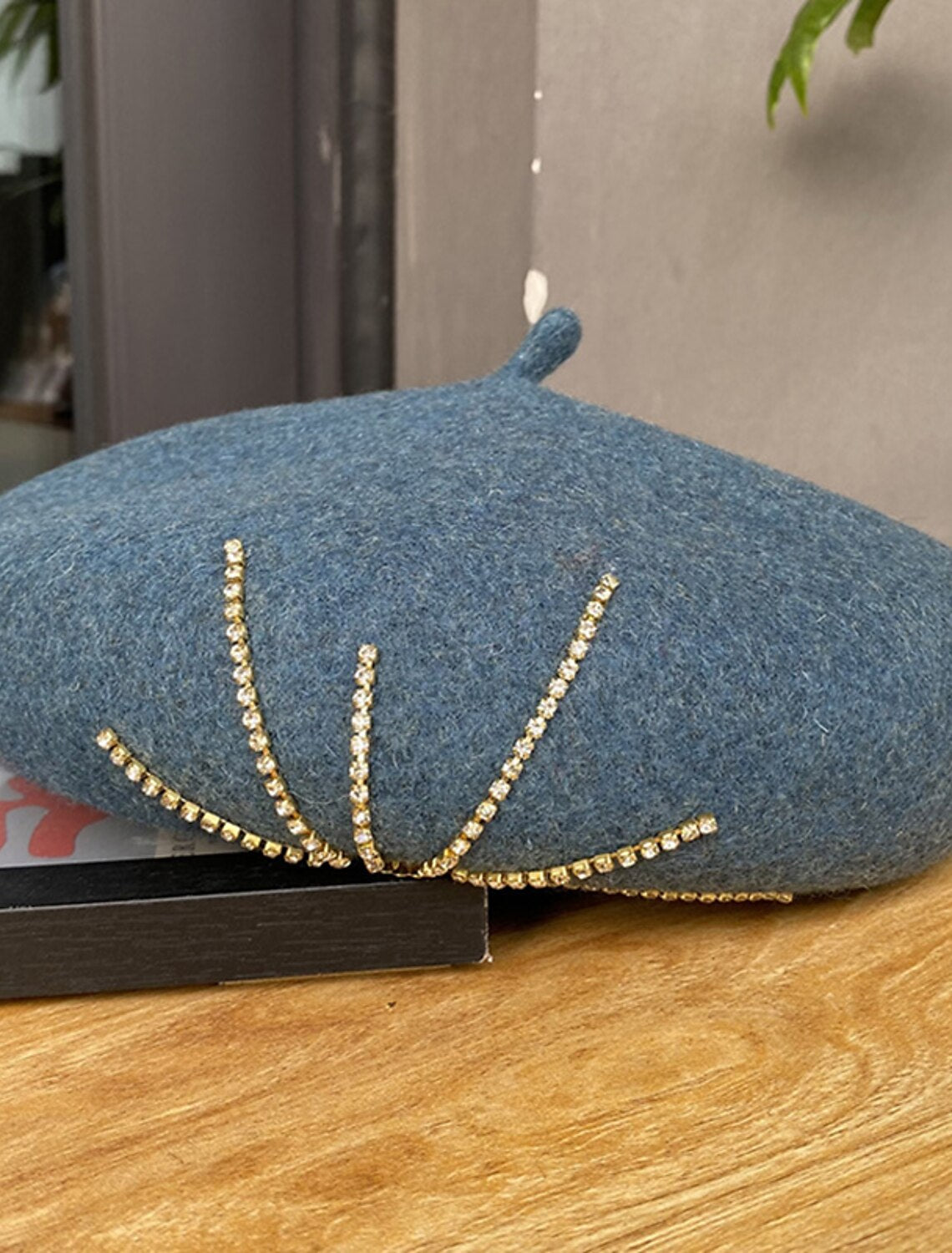 Wholesale Hats Poly / Cotton Blend Beret Hat Casual Holiday Retro Sweet With Pure Color Trim Headpiece Headwear