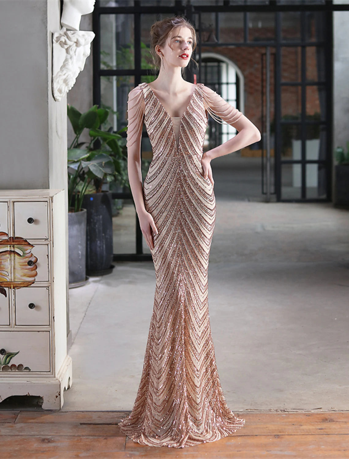 Wholesale Mermaid / Trumpet Prom Dresses Sparkle & Shine Dress Formal Wedding Guest Floor Length Sleeveless V Neck Sequined with Sequin