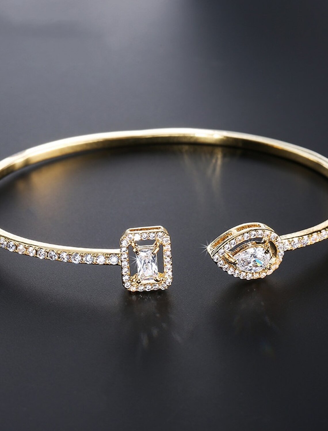 Wholesale Women's Clear Zircon Bracelet Bangles Classic Drop Fashion Trendy Copper Bracelet Jewelry Silver / Rose Gold / Golden For Party Gift