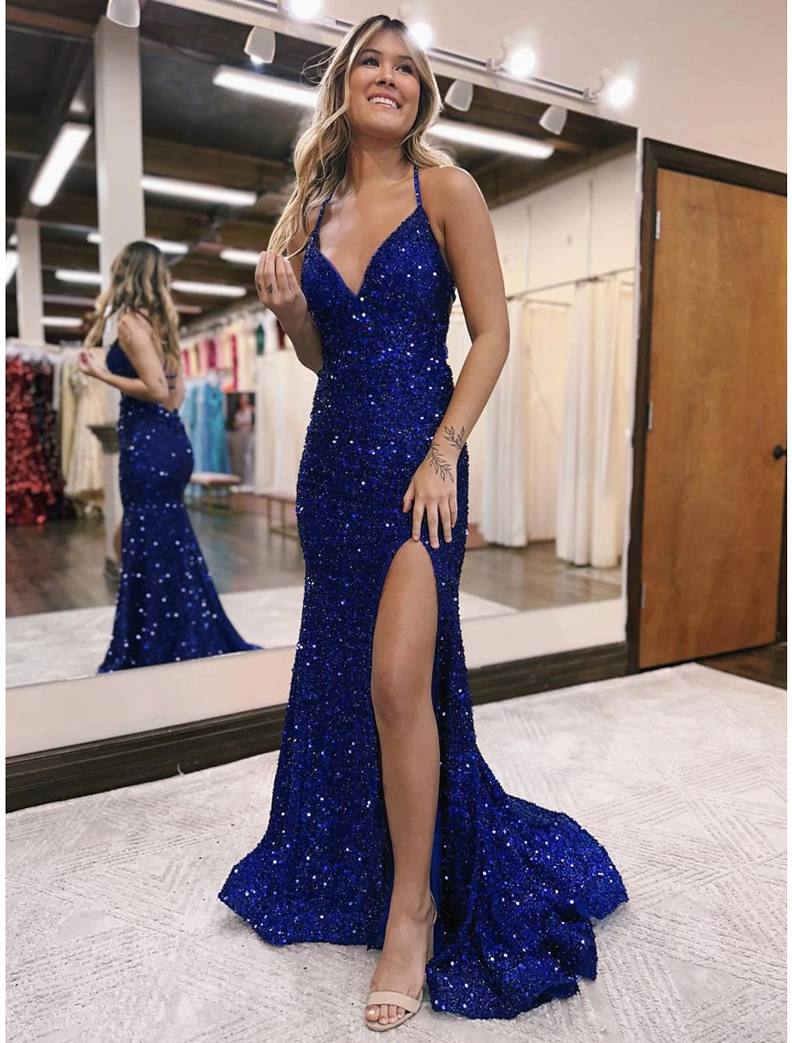 Wholesale Mermaid / Trumpet Prom Dresses Sparkle & Shine Dress Formal Wedding Party Sweep / Brush Train Sleeveless V Neck Sequined Backless with Sequin Slit