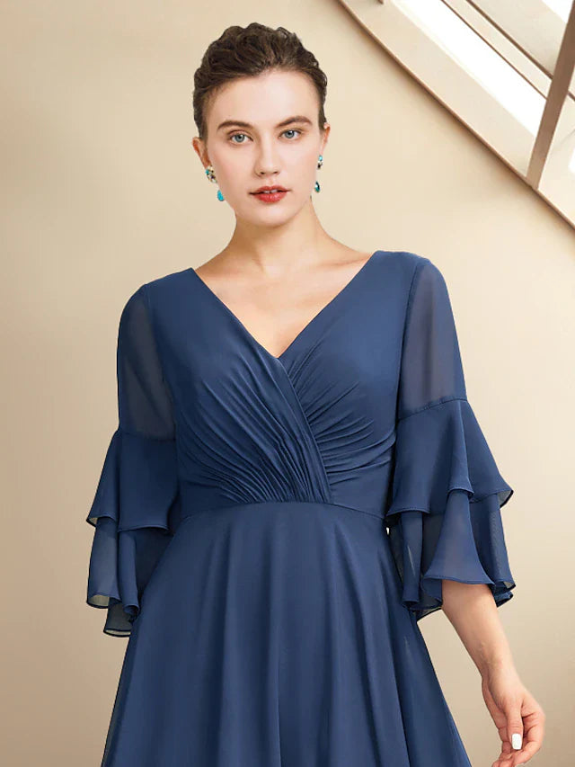 Wholesale Sheath / Column Mother of the Bride Dress Plus Size Elegant V Neck Floor Length Chiffon Short Sleeve with Pleats Ruffles Side-Draped