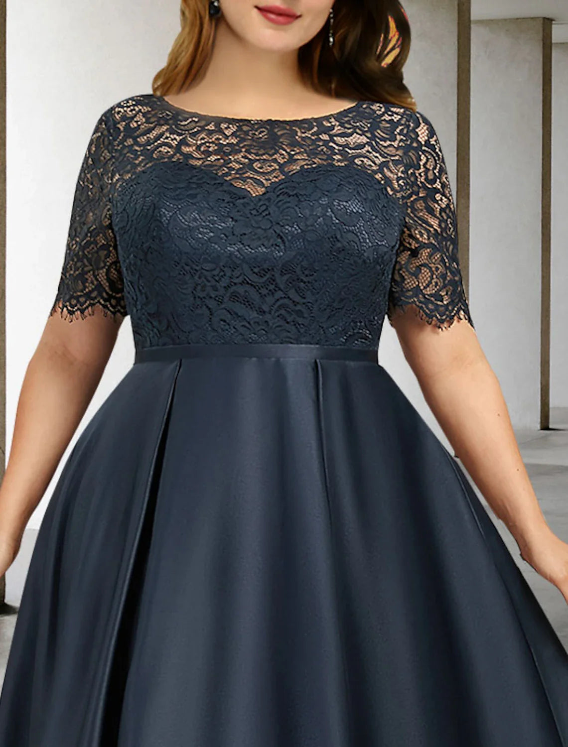 Wholesale A-Line Mother of the Bride Dresses Plus Size Hide Belly Curve Elegant Dress Formal Asymmetrical Short Sleeve Jewel Neck Satin with Pleats