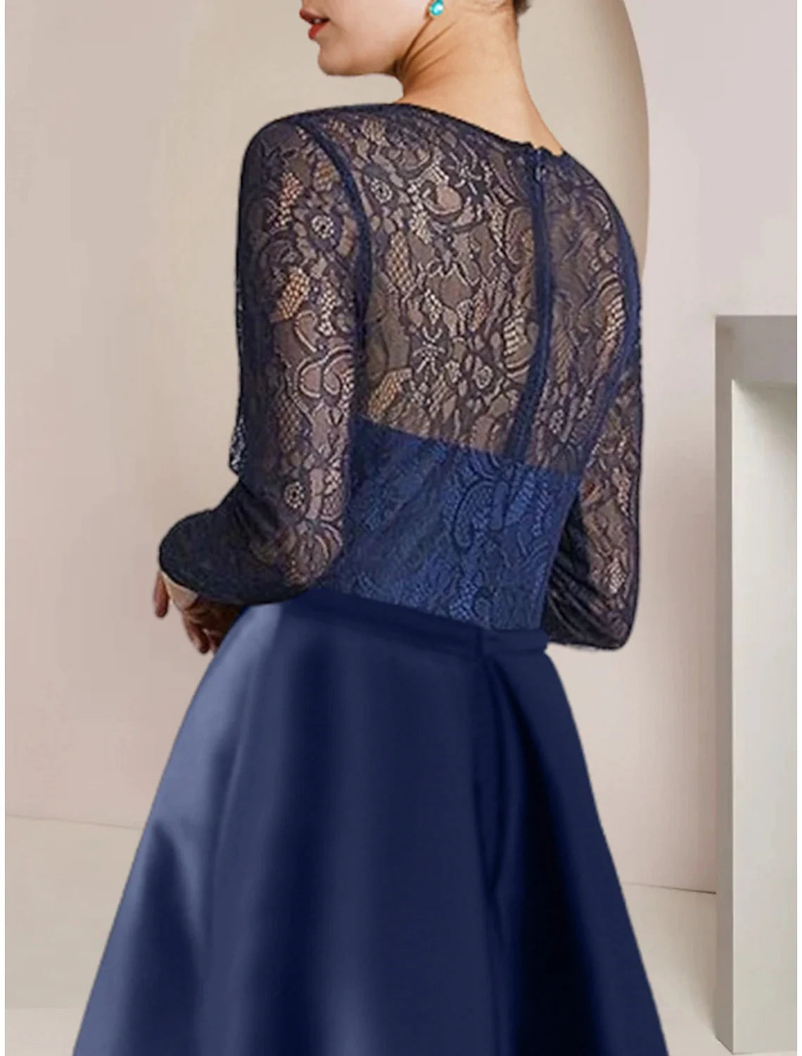 Wholesale A-Line Mother of the Bride Dress Wedding Guest Party Elegant Jewel Neck Sweep / Brush Train Lace Long Sleeve with Ruching Solid Color