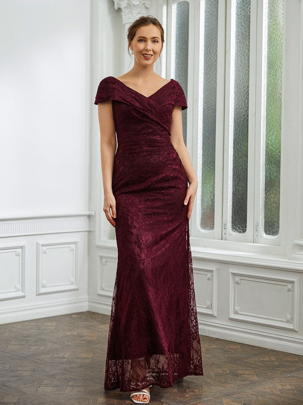 Wholesale Sheath/Column Lace Ruched V-neck Short Sleeves Floor-Length Mother of the Bride Dresses