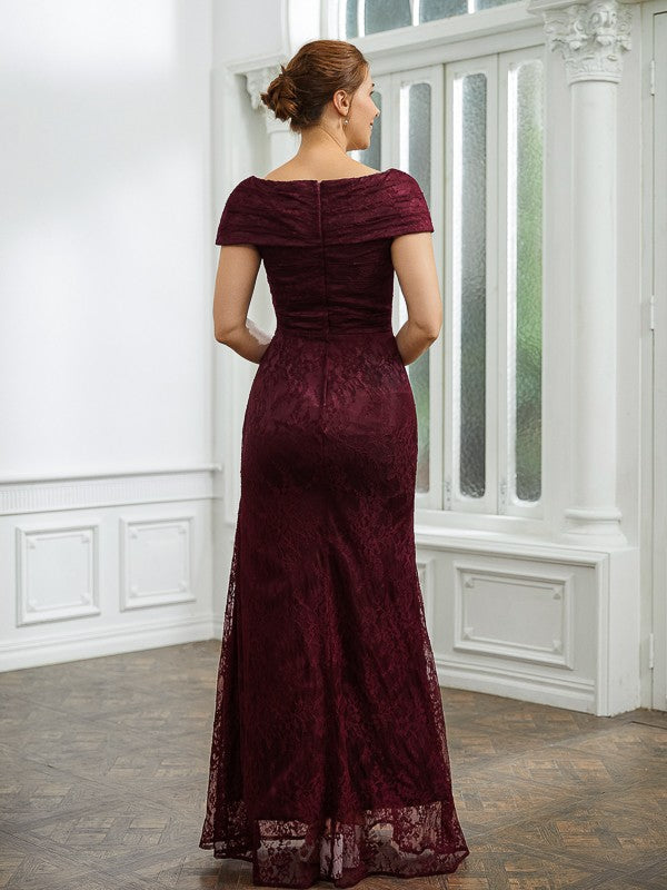 Wholesale Sheath/Column Lace Ruched V-neck Short Sleeves Floor-Length Mother of the Bride Dresses