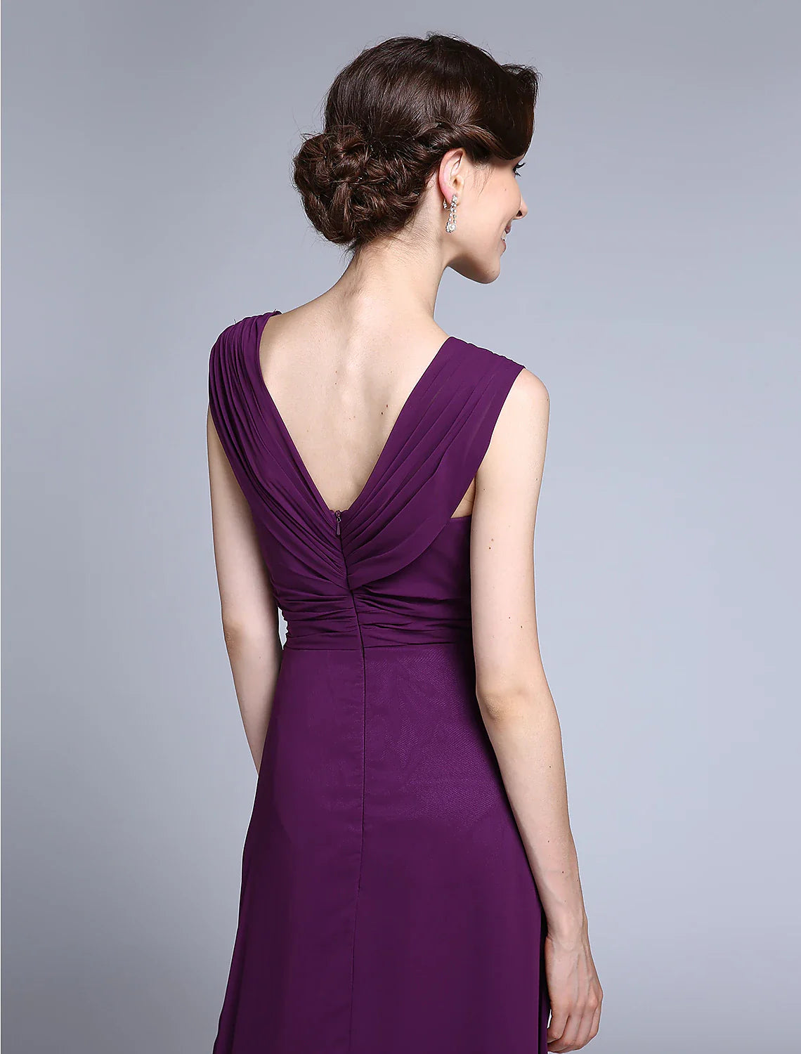 Wholesale Sheath / Column Mother of the Bride Dress Elegant V Neck Floor Length Chiffon Sleeveless No with Criss Cross Sequin