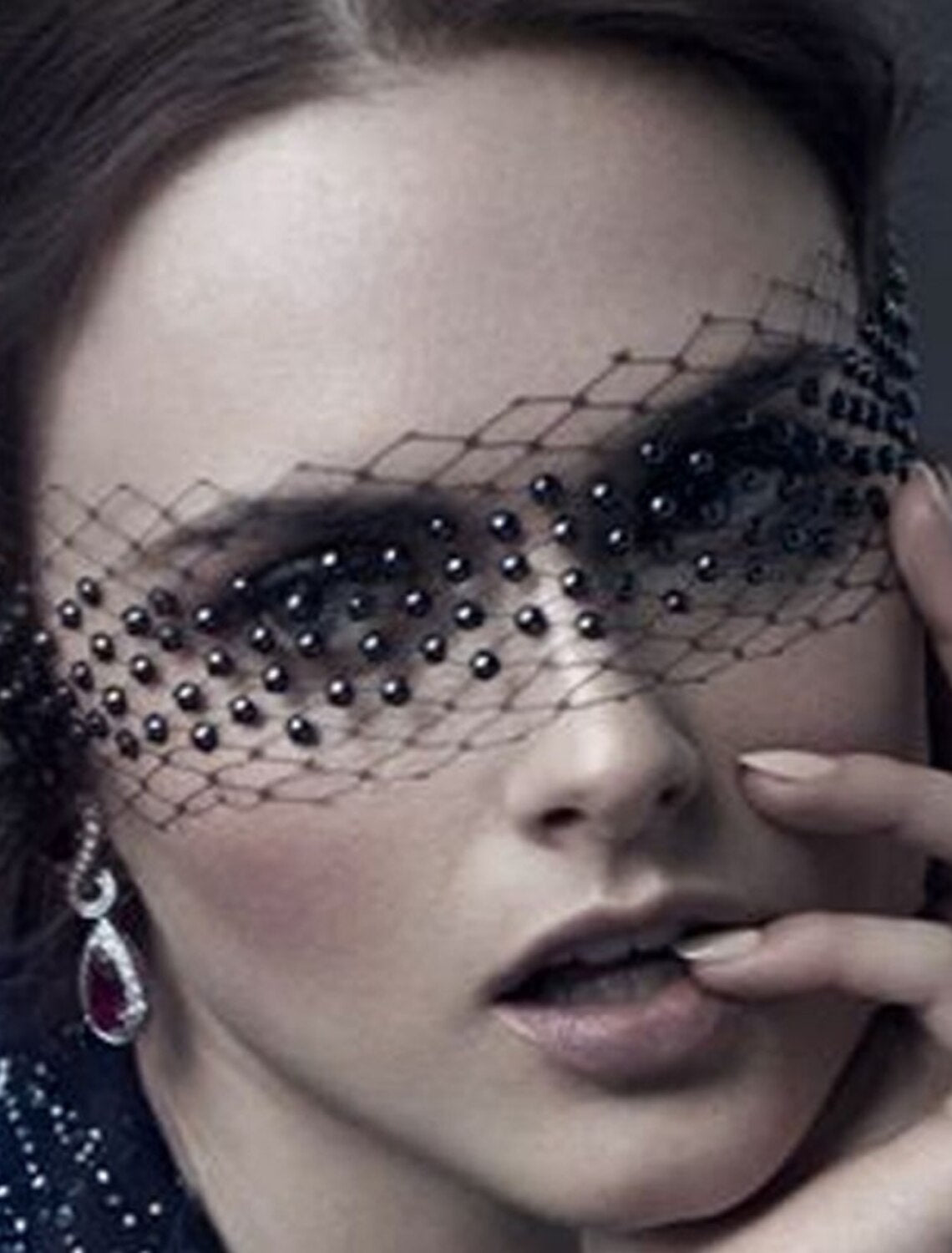 Wholesale One-tier Pearls / Vintage Wedding Veil Blusher Veils / Birdcage Veils with Faux Pearl Tulle