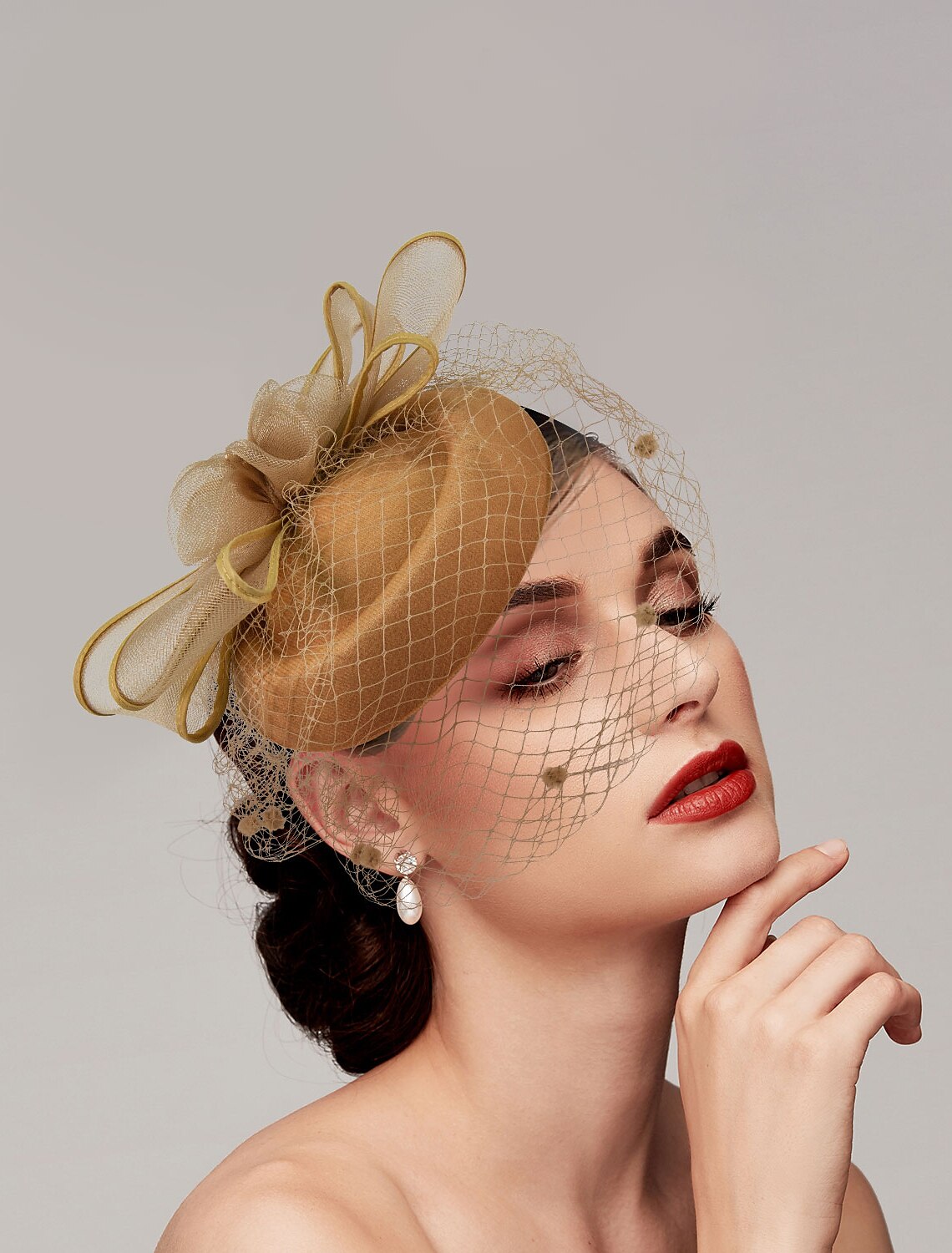 Wholesale Feathers / Net Fascinators / Hats / Headpiece with Feather / Cap / Flower 1 PC Wedding / Horse Race / Ladies Day Headpiece