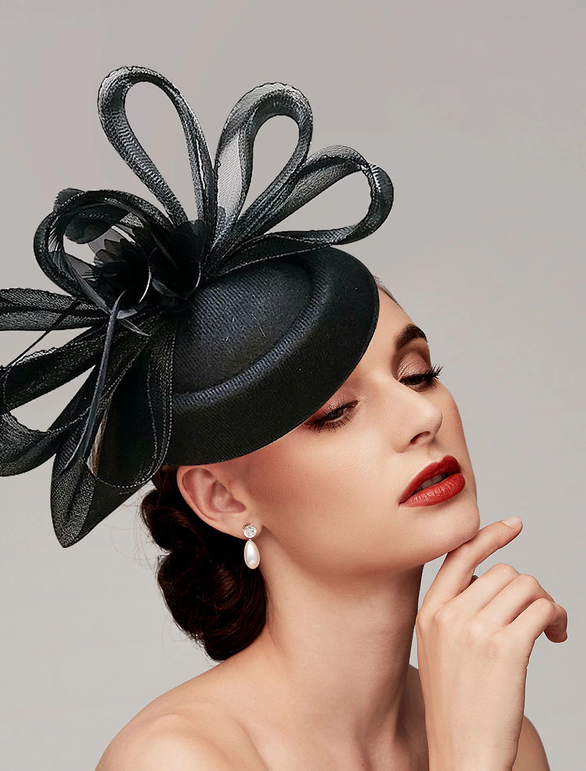 Wholesale Fascinators Kentucky Derby Hat Feathers Net Pillbox Hat Ladies Day Melbourne Cup Cocktail Royal Astcot Headpieces With Feather Cap Headpiece Headwear