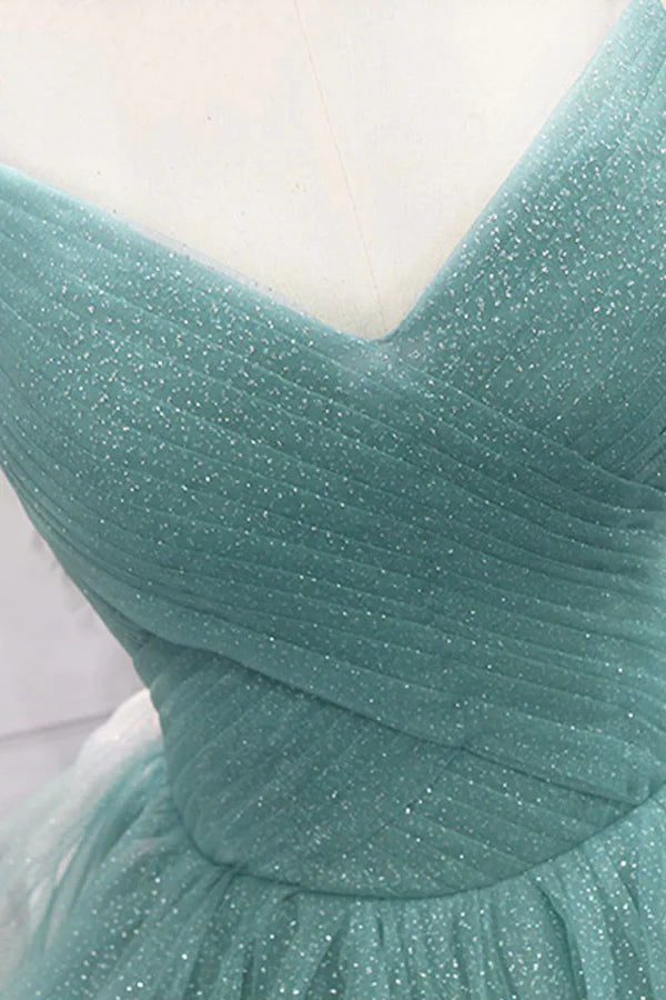 Wholesale Green Spaghetti Strap Long Prom Dress Green V-Neck Tulle Evening Dress