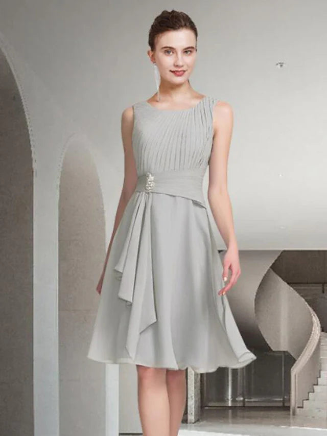 Wholesale Two Piece A-Line Mother of the Bride Dress Church Elegant Jewel Neck Knee Length Chiffon Sleeveless with Pleats Ruched