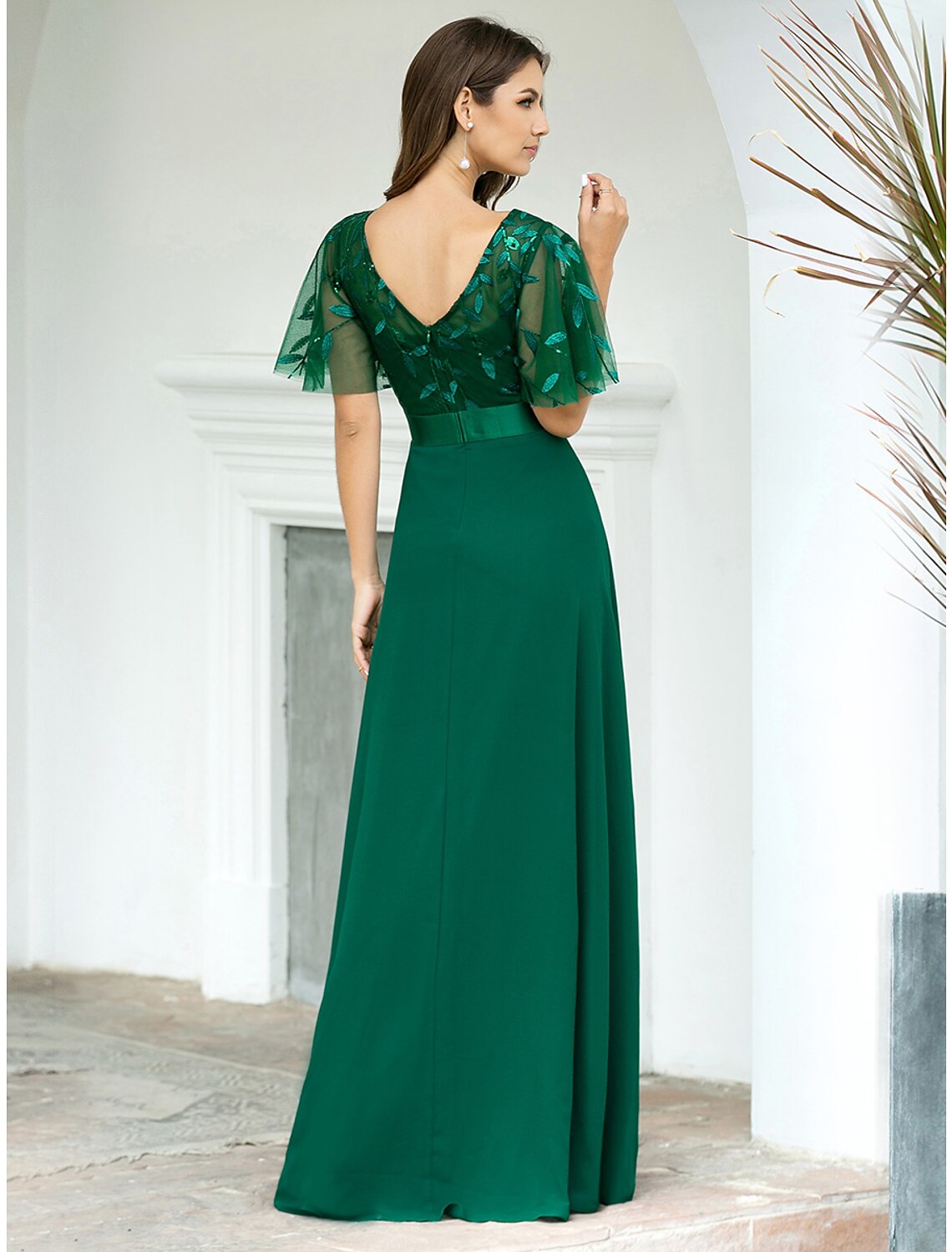 Wholesale  A-Line Prom Dresses Empire Dress Evening Party Wedding Guest Floor Length Short Sleeve Jewel Neck Bridesmaid Dress Chiffon V Back with Sequin