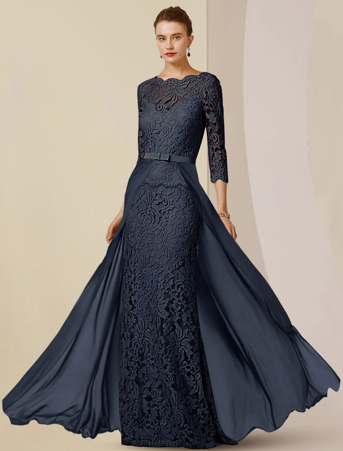 Wholesale Sheath / Column Mother of the Bride Dress Formal Wedding Guest Elegant Party Scoop Neck Floor Length Chiffon Lace 3/4 Length Sleeve with Bow(s) Appliques