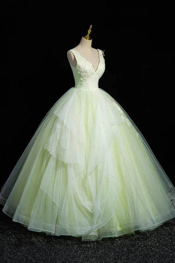 Wholesale Charming Tulle Lace Green Prom Dresses V-Neck Sleeveless Floor-Length Formal Evening Dresses