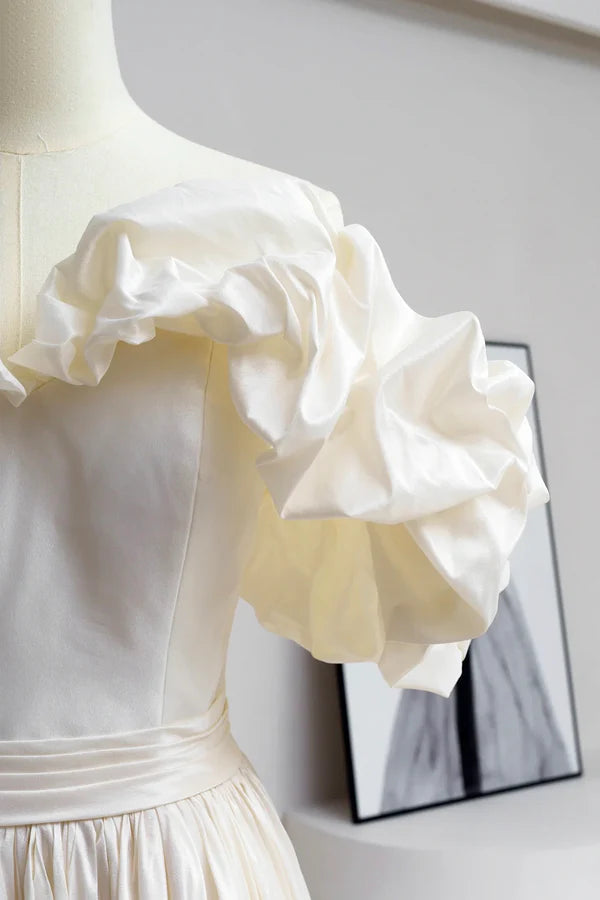 Wholesale Champagne Satin Floor Length Prom Dress Off the Shoulder A-Line Evening Party Dress