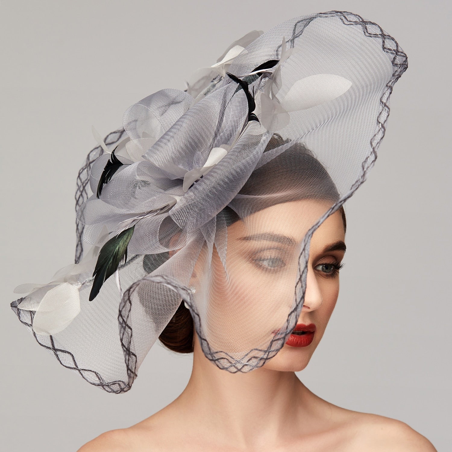 Wholesale Flowers Feather Net Kentucky Derby Hat Fascinators Headpiece with Feather Floral 1PC Horse Race Ladies Day Melbourne Cup Headpiece