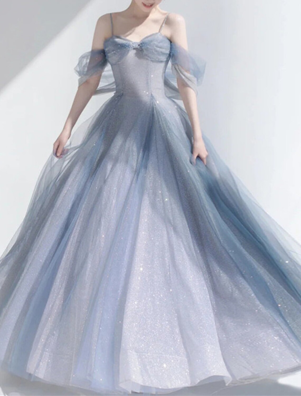 Wholesale Ball Gown Party Dresses Glittering Dress Wedding Guest Prom Floor Length Sleeveless Off Shoulder Tulle with Glitter