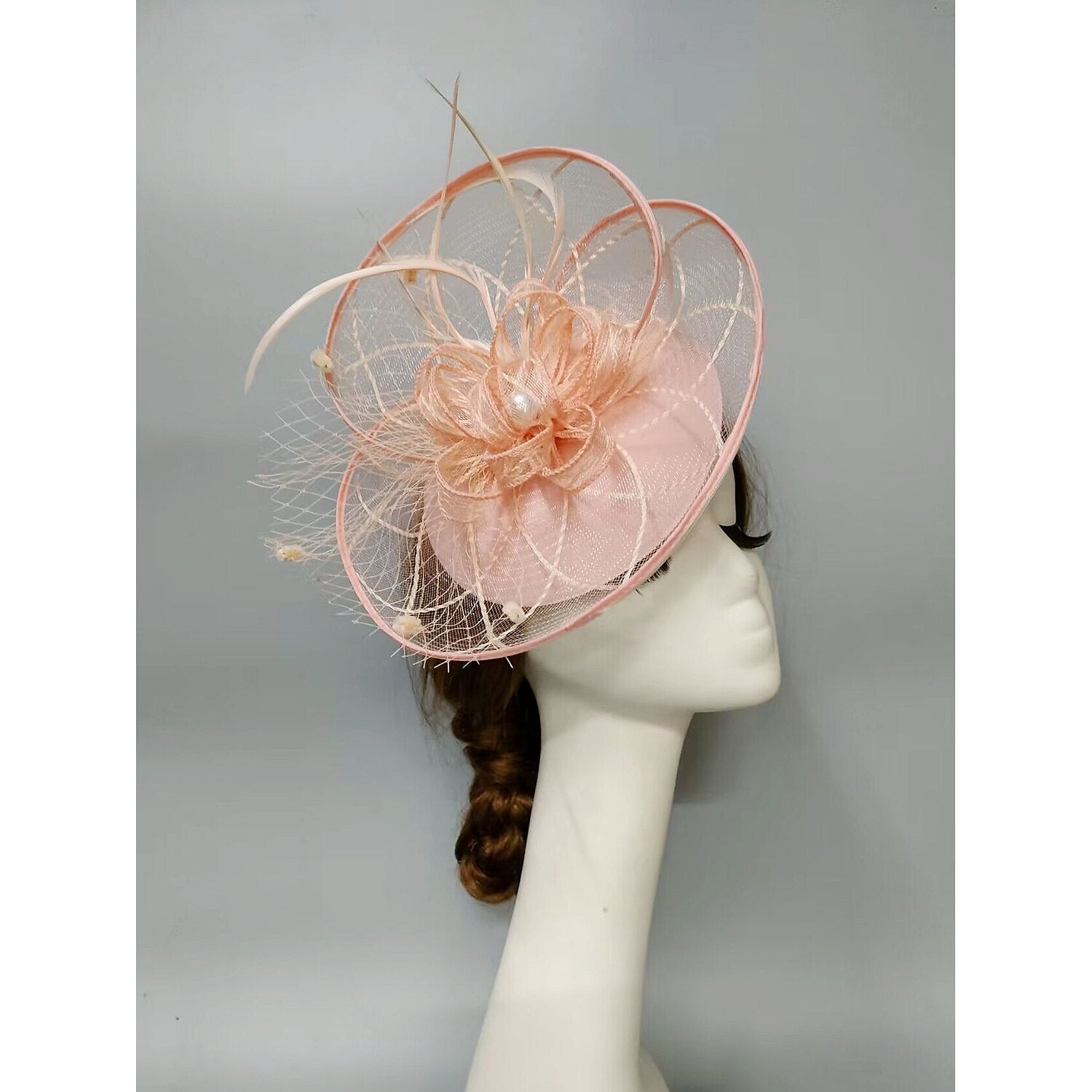 Wholesale Fascinators Kentucky Derby Hat Headwear Headpiece Pearl Feathers Veil Hat Wedding Ladies Day Cocktail Royal Astcot With Feather Pearl Headpiece Headwear