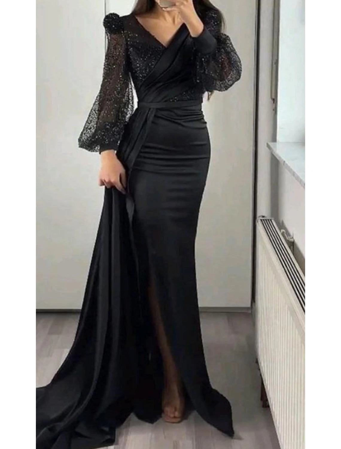 Wholesale Mermaid / Trumpet Evening Gown Sparkle & Shine Dress Formal Court Train Long Sleeve V Neck Fall Wedding Guest Charmeuse with Sequin Slit