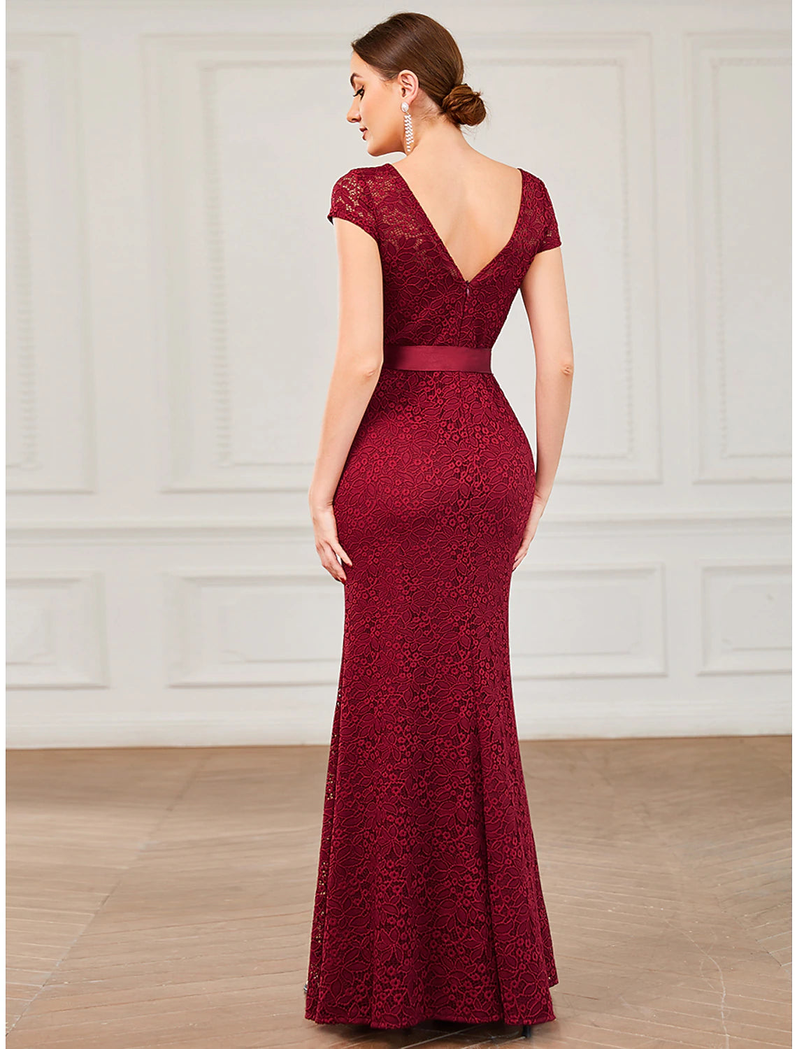 Wholesale  Mermaid / Trumpet Evening Gown Vintage Dress Formal Wedding Guest Floor Length Short Sleeve Jewel Neck Bridesmaid Dress Lace V Back with Strappy