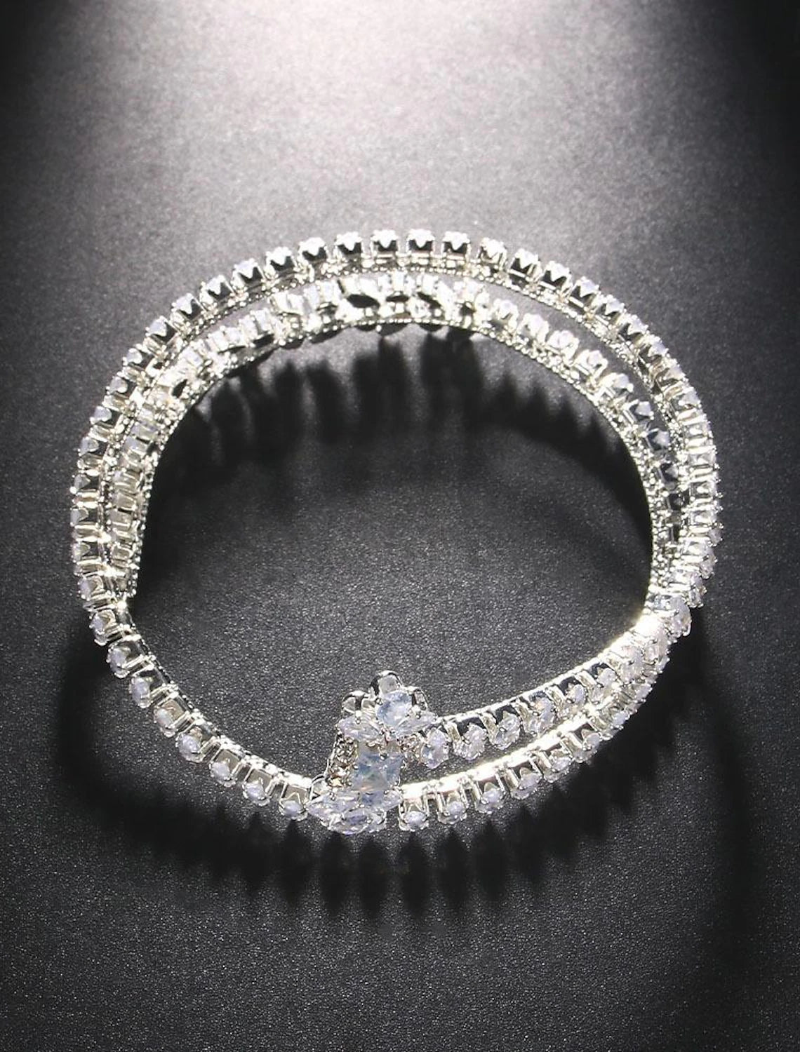 Wholesale Women's Tennis Bracelet Layered Precious Fashion Luxury Rhinestone Bracelet Jewelry Silver / Gold For Gift Engagement