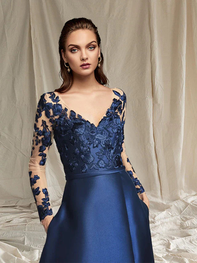 Wholesale A-Line Mother of the Bride Dress Plus Size Elegant V Neck Floor Length Satin Lace Tulle Long Sleeve with Appliques Split Front