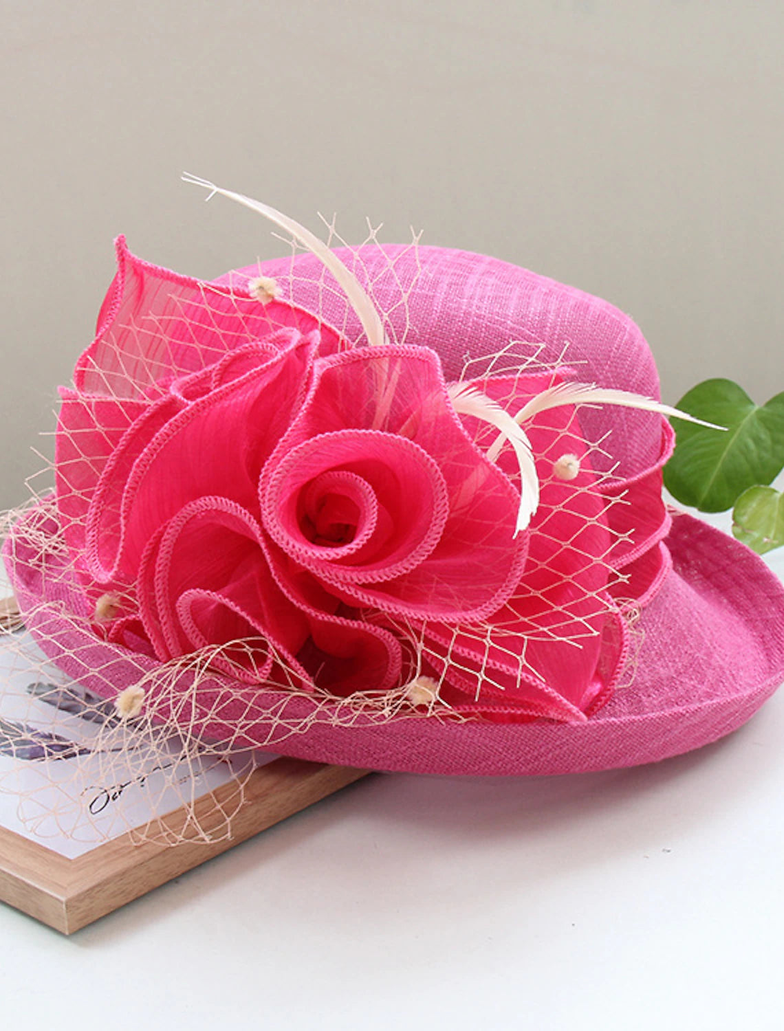 Wholesale Hats Headwear Polyester Organza Bucket Hat Straw Hat Sun Hat Casual Holiday Luxury Elegant With Feather Floral Headpiece Headwear