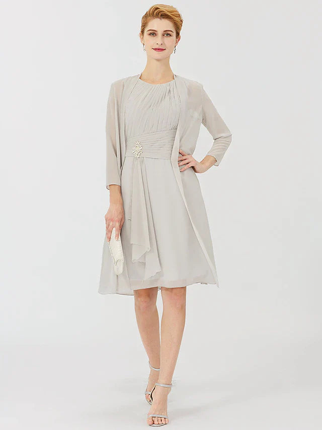Wholesale Sheath / Column Mother of the Bride Dress Formal Classic & Timeless Elegant & Luxurious Convertible Dress Jewel Neck Knee Length Chiffon 3/4 Length Sleeve with Criss Cross Crystal Brooch