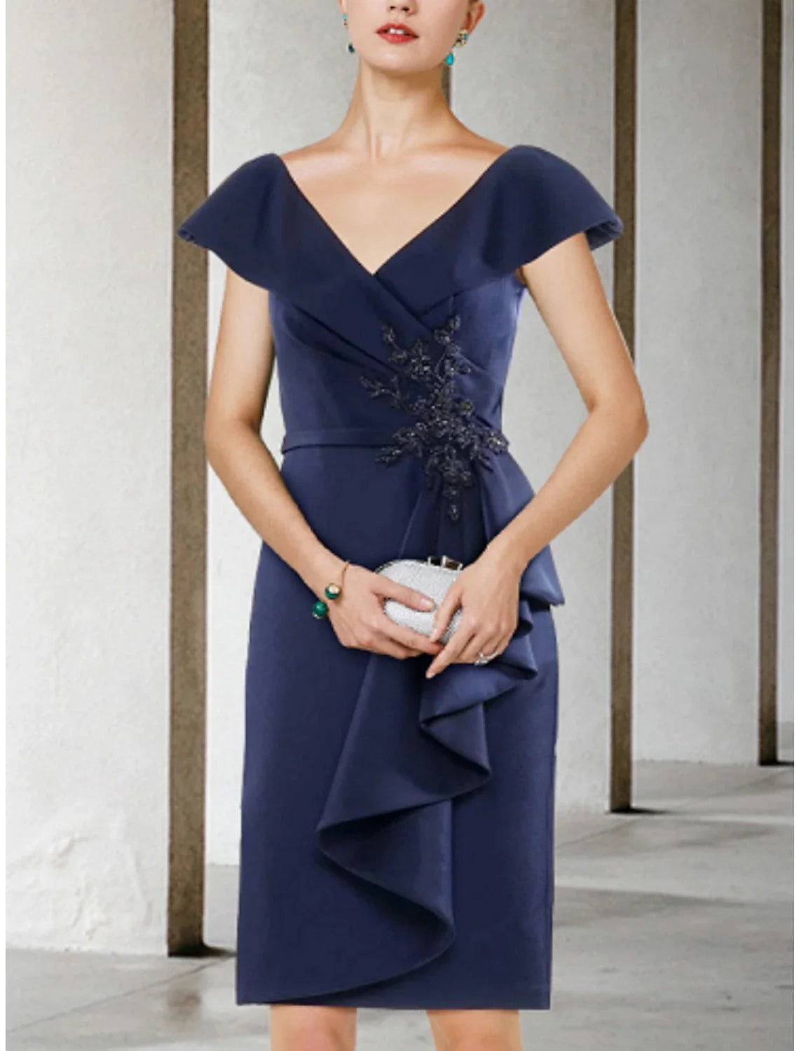 Wholesale A-Line Mother of the Bride Dress Wedding Guest Petite V Neck Short / Mini Stretch Chiffon Short Sleeve with Beading Split Front Ruching